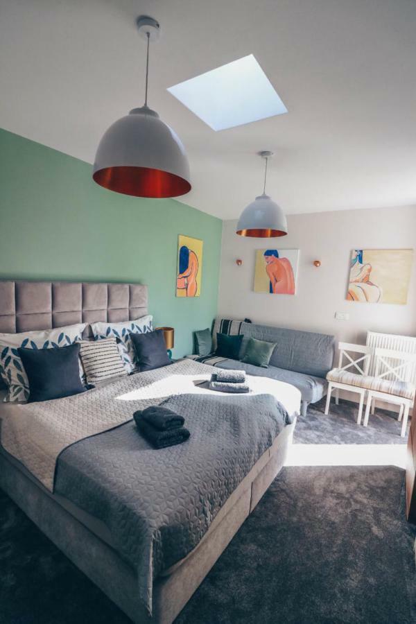 Stylish Apartments At Penati Golf Resort Sajdikove Humence Extérieur photo