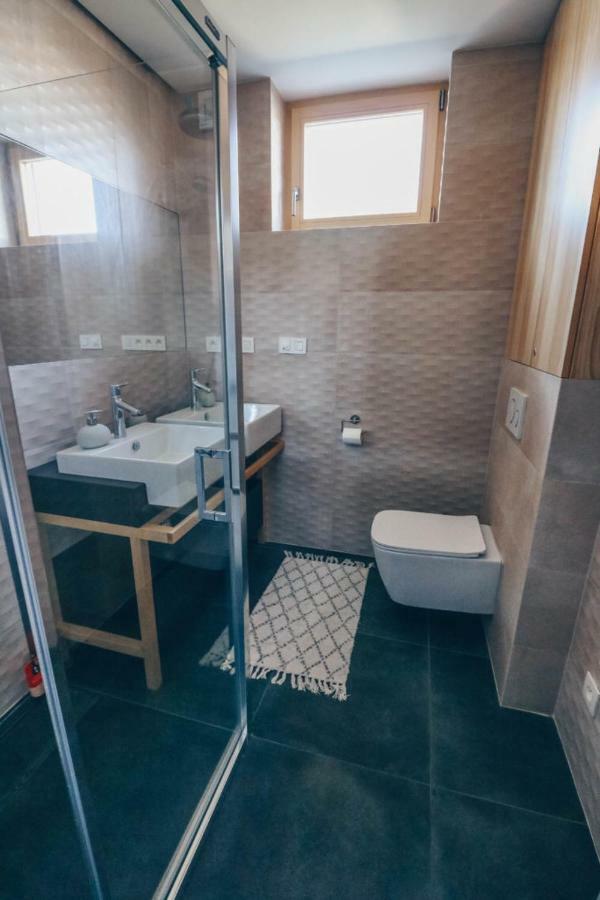 Stylish Apartments At Penati Golf Resort Sajdikove Humence Extérieur photo
